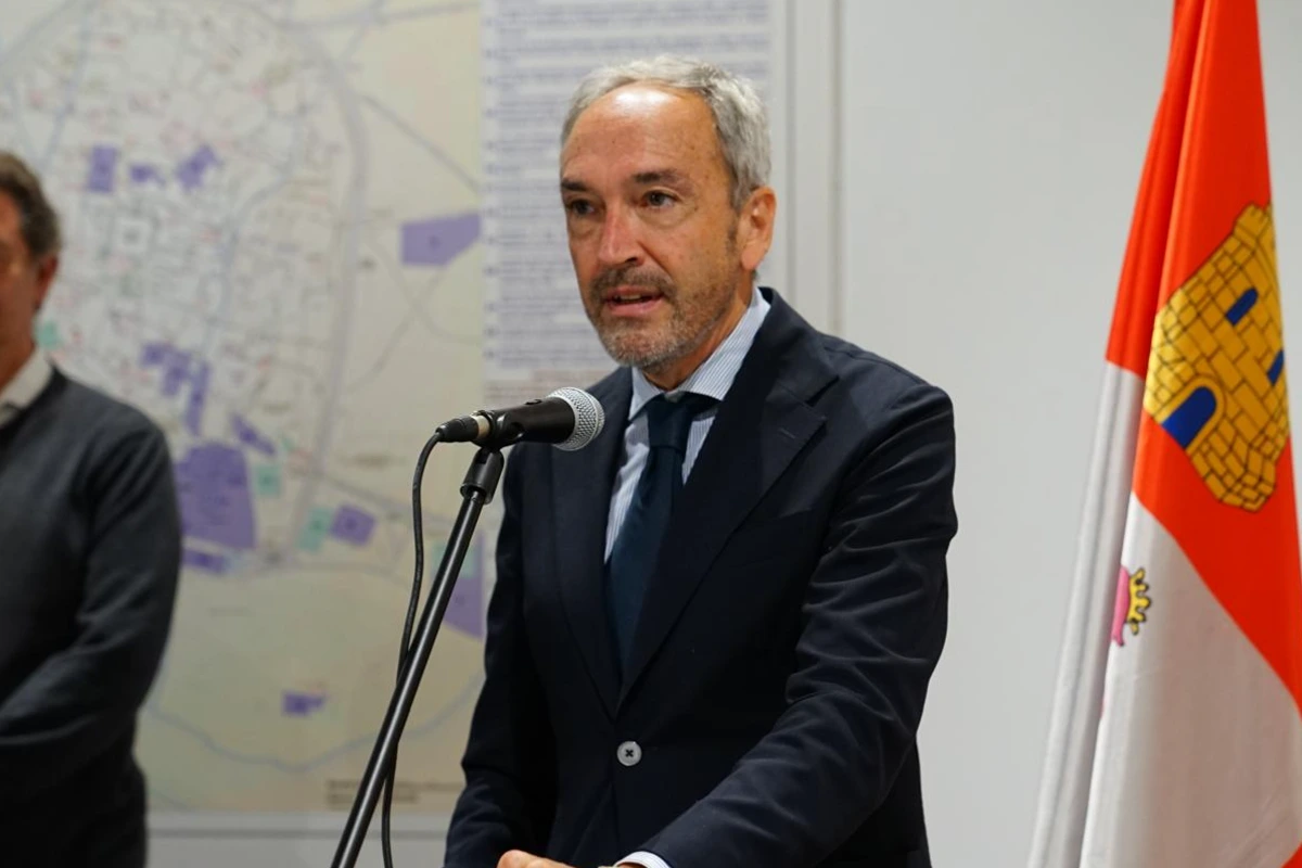 La Junta de Castilla y León analiza las desamortizaciones en el patrimonio salmantino con 'Salamanca Desamortizada'