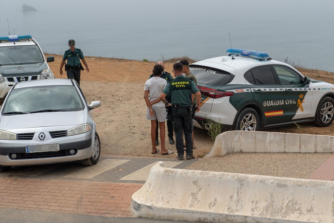 La inmigración ilegal en Ceuta y Melilla se dispara un 392% en 2026