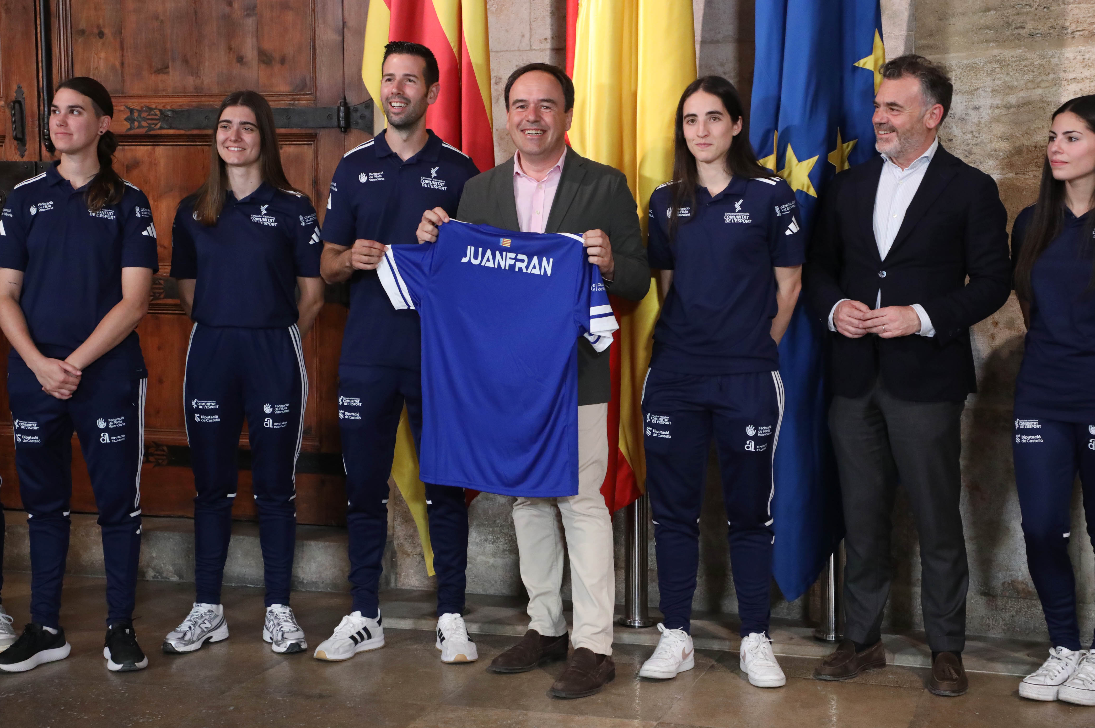 Pérez Llorca reivindica la pilota valenciana como "una de las grandes señas de identidad" de la Comunidad Valenciana