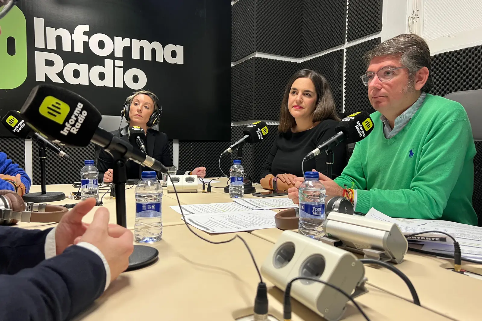 Beatriz López Roberts de Vox Fuenlabrada y Juan Marcos Manrique de Vox Parla 