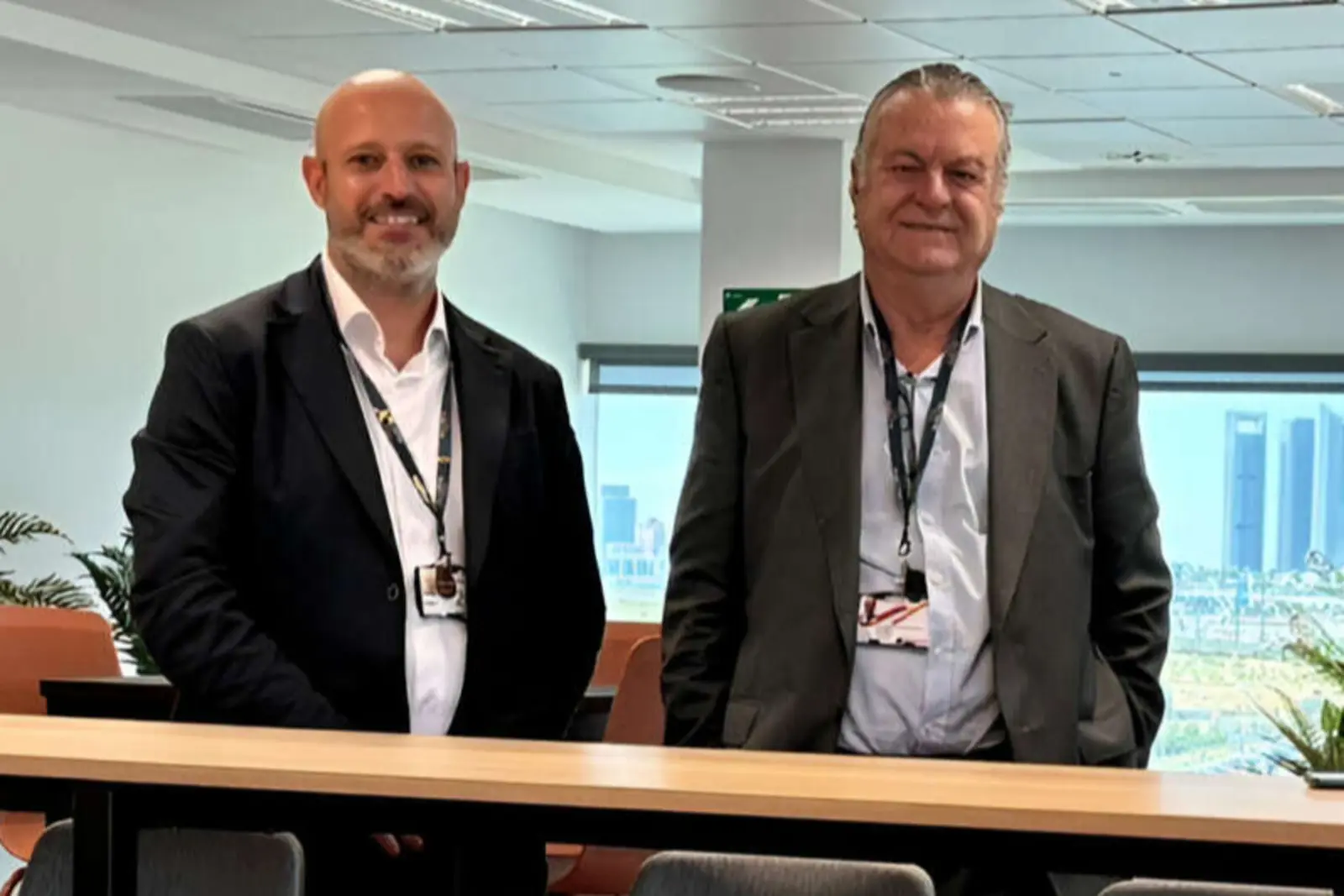  La Policía Nacional detuvo a Julio Martínez y a Roberto Roselli, dueño y CEO de la aerolínea Plus Ultra