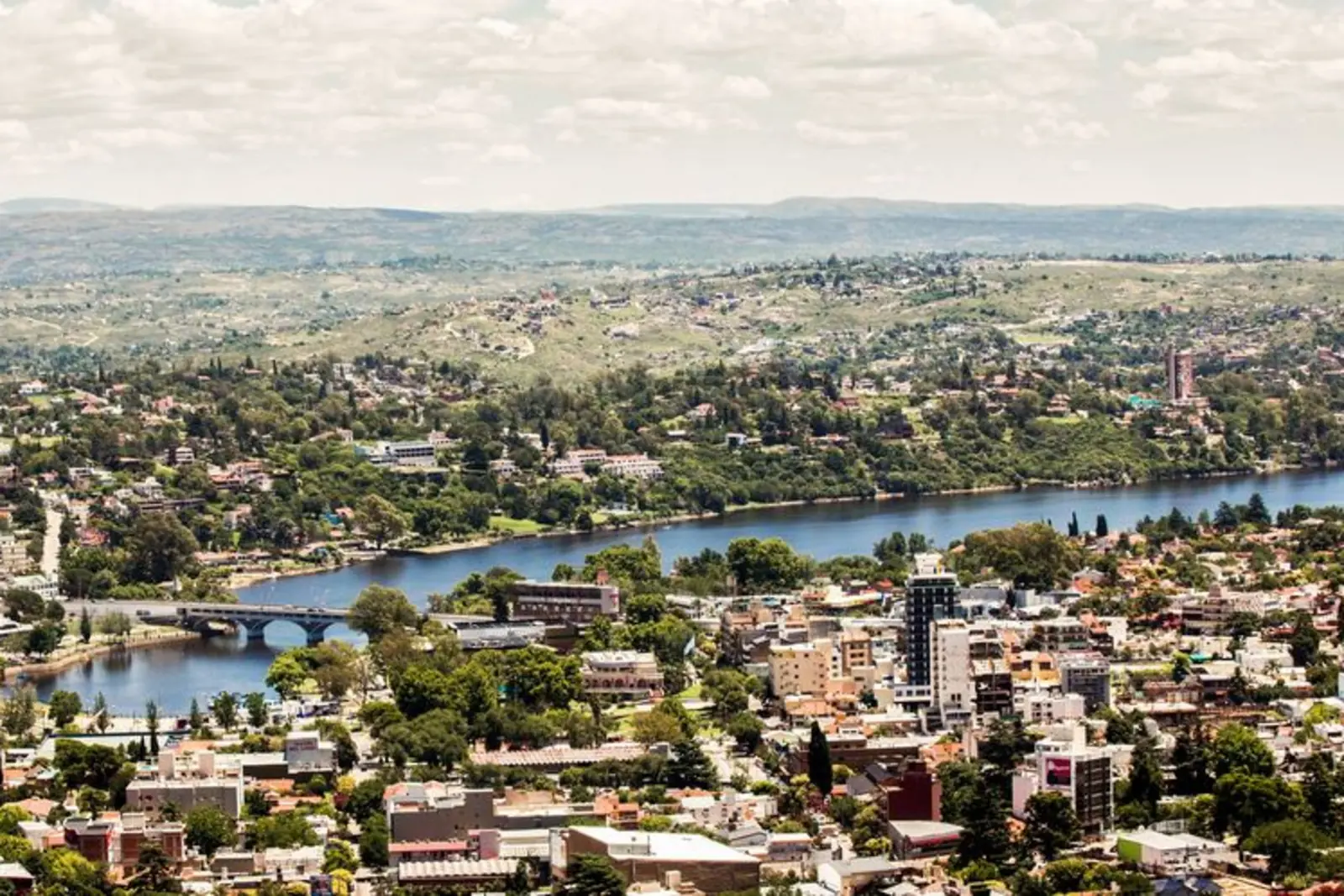 Descubre Córdoba, Argentina desde Madrid
