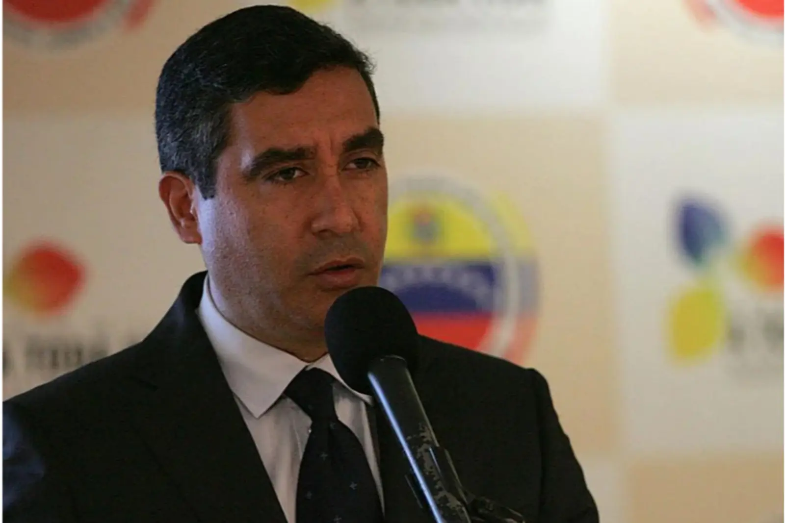 Rodríguez Torres es señalado como responsable de la creación y dirección del SEBIN y de instalaciones de torturas como “La Tumba”