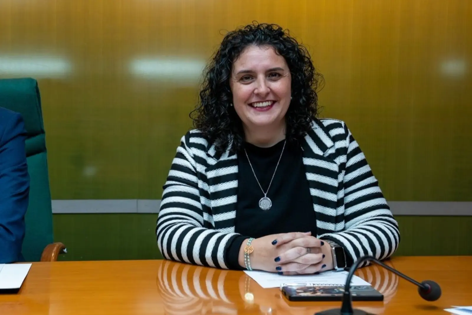 La presidenta cántabra criticó a la alcaldesa de Cartes por utilizar el término “castigo”