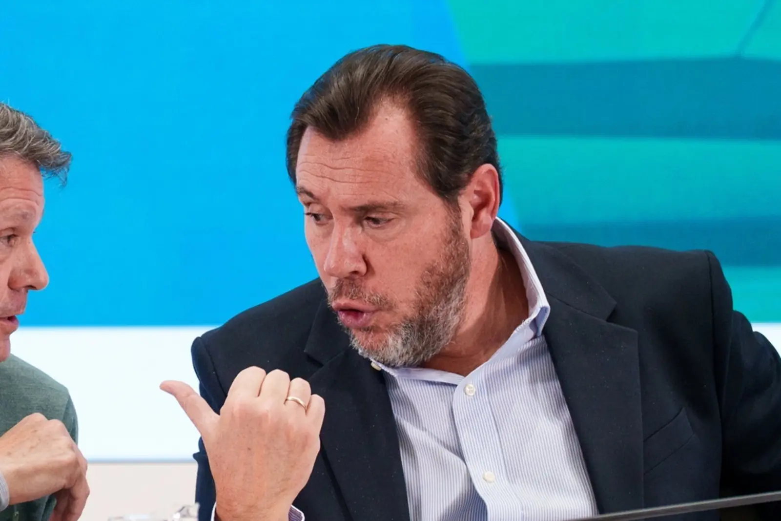 Óscar Puente, y su gestión, en entredicho