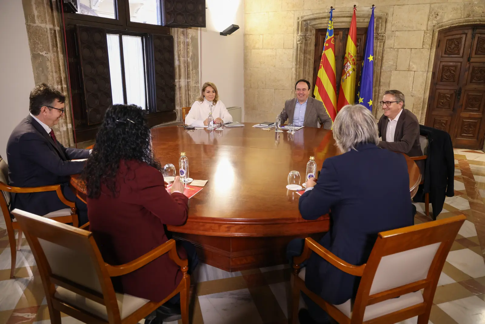 Pérez Llorca, ha reafirmado la unidad entre sindicatos, patronal y Consell 