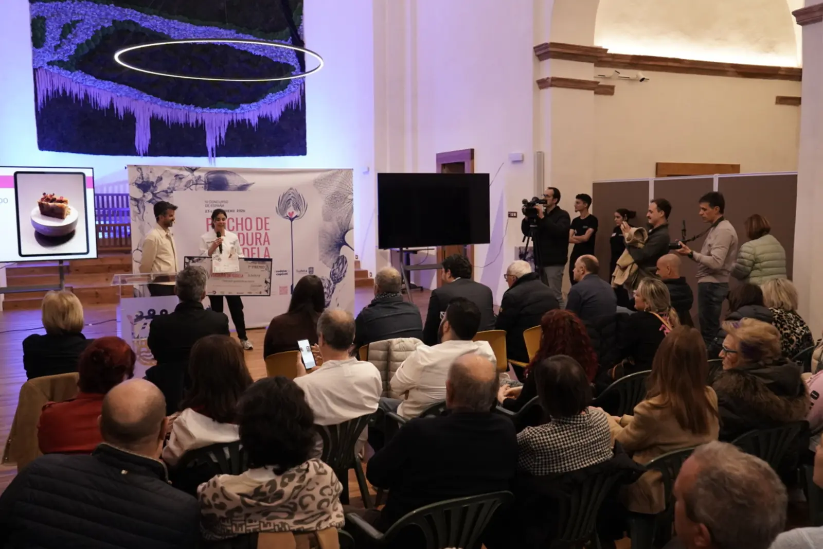 Cada finalista contó con 25 minutos por turno para elaborar y presentar su pincho