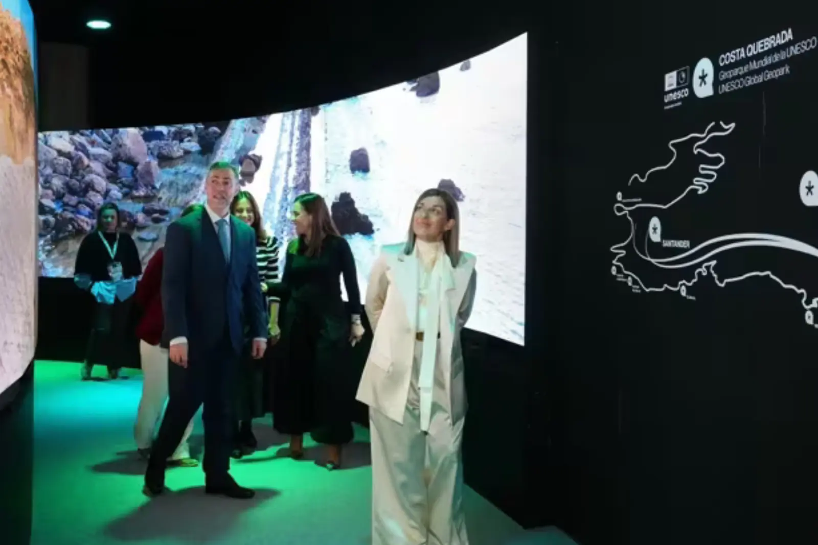 El estand cántabro se convirtió en un punto de encuentro para profesionales, medios y visitantes interesados en un turismo diferente. 