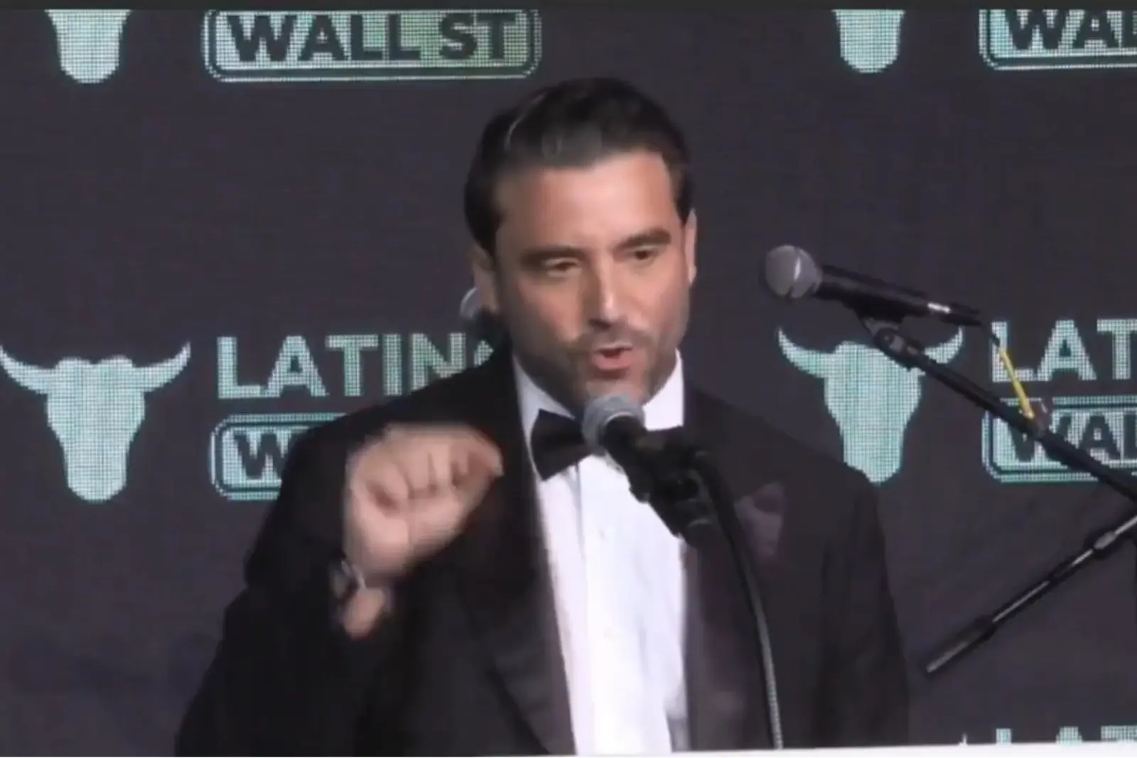 Javier Negre, presidente del Grupo EDA y director de La Derecha Diario