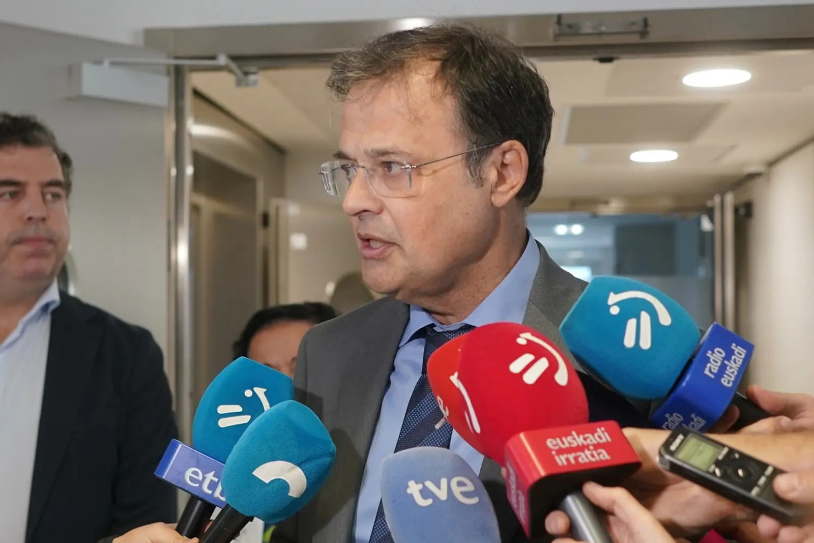 La Consejería sostuvo que la mayoría respondían a fallos humanos en la gestión administrativa