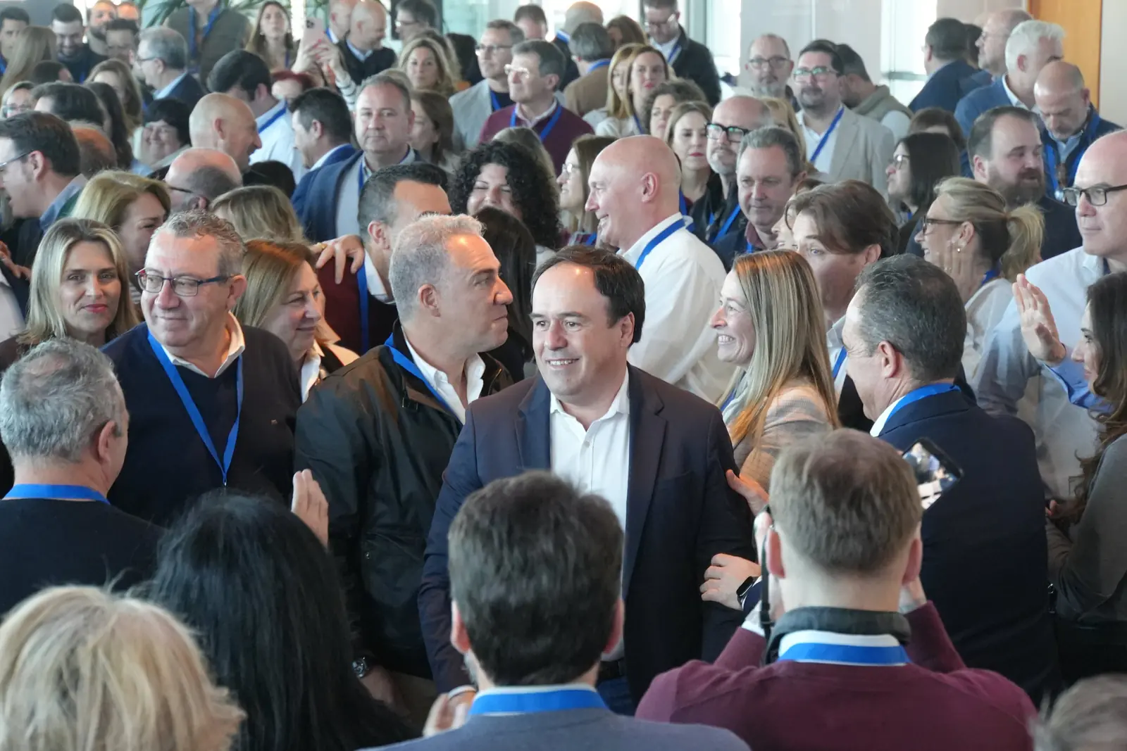 Pérez Llorca denuncia abandono del Botànic y exige trasvases para Alicante