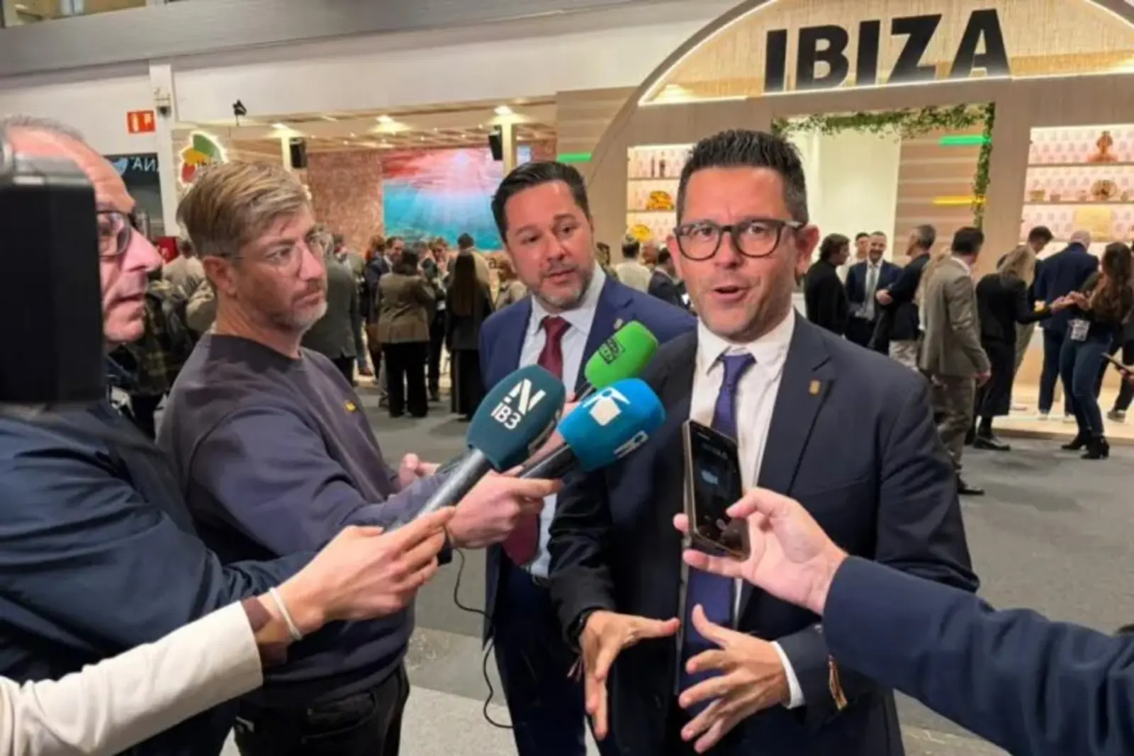 Llegamos a FITUR bajo el paraguas de Sant Josep