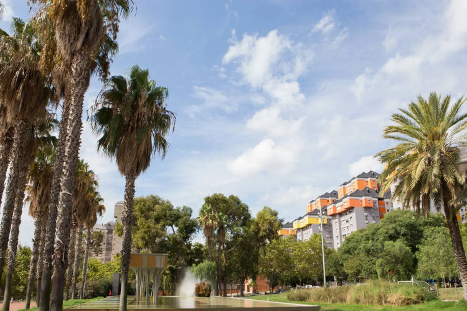 ​En las próximas horas, tanto el Presidente como el Vicepresidente de Invictus España visitarán personalmente el barrio de Canyelles.