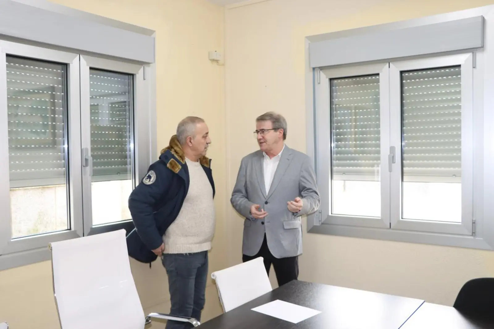 Ayudas a pequeños municipios para mejorar servicios.