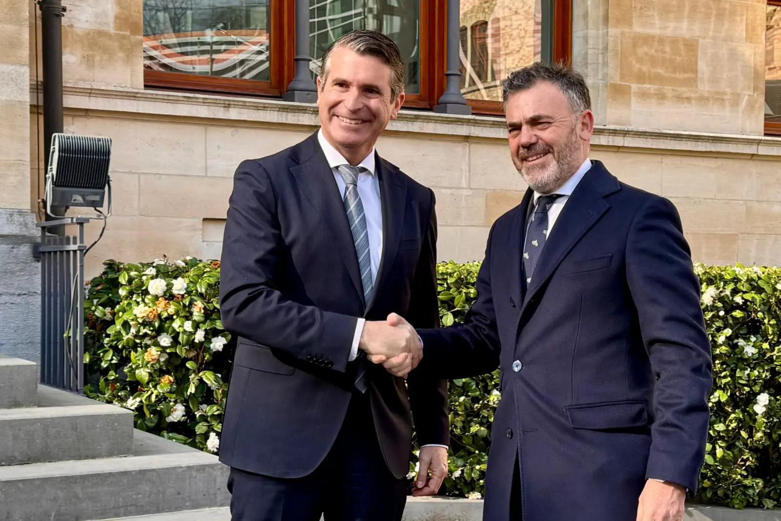 La Generalitat Valenciana estrecha lazos con Baviera para coordinar posiciones en Bruselas sobre financiación europea, PAC y política industrial