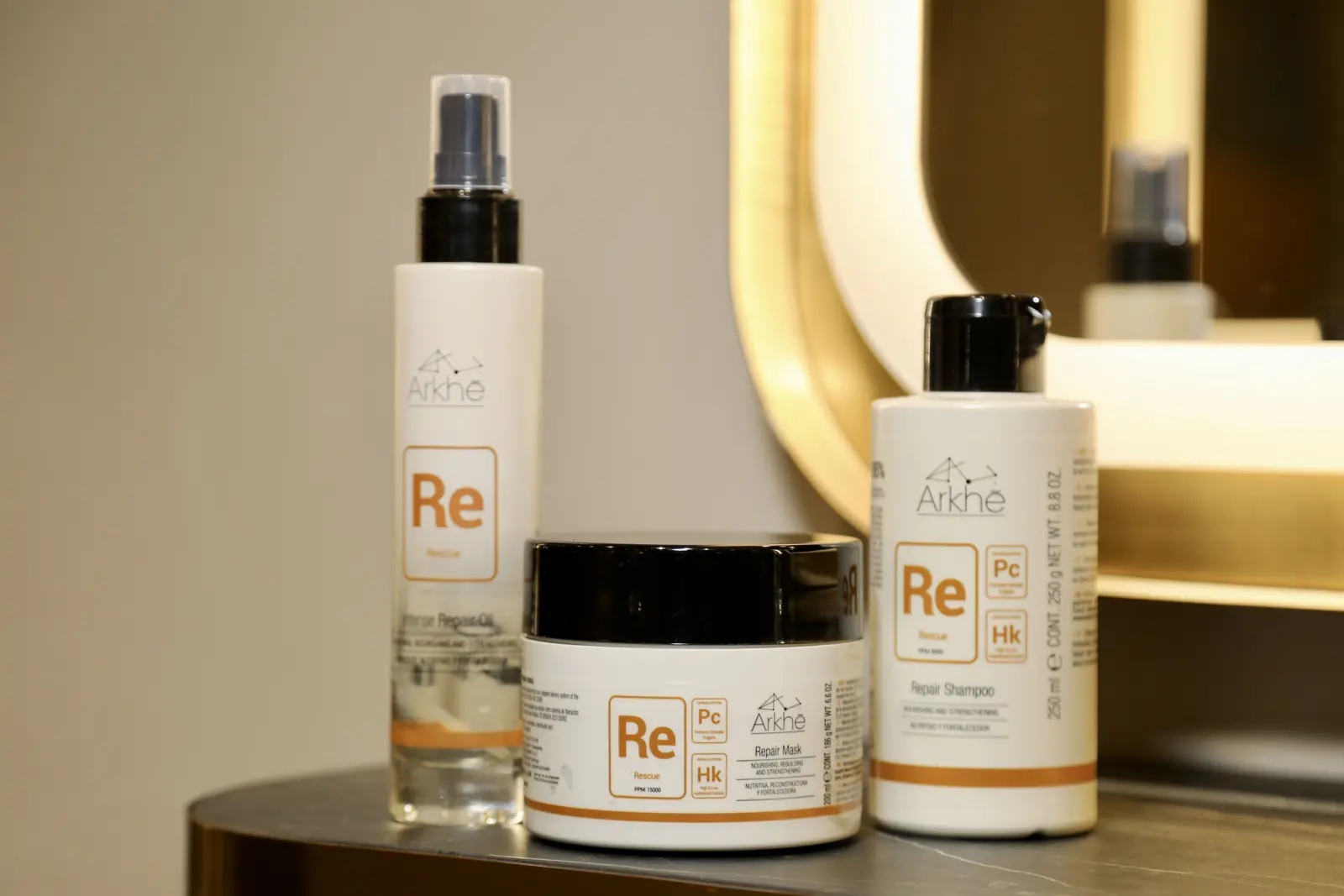 Andrea Duro confía en Arkhé Cosmetics para preparar su melena antes de los famosos premios del cine español