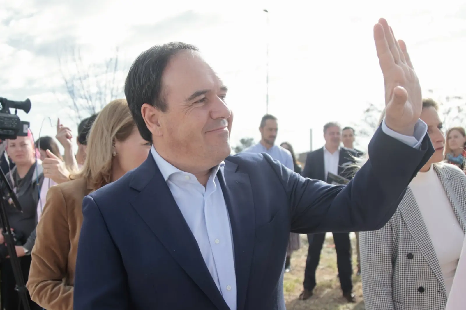 Pérez Llorca destaca que la Comunidad Valenciana reduce el desempleo en febrero frente al repunte nacional