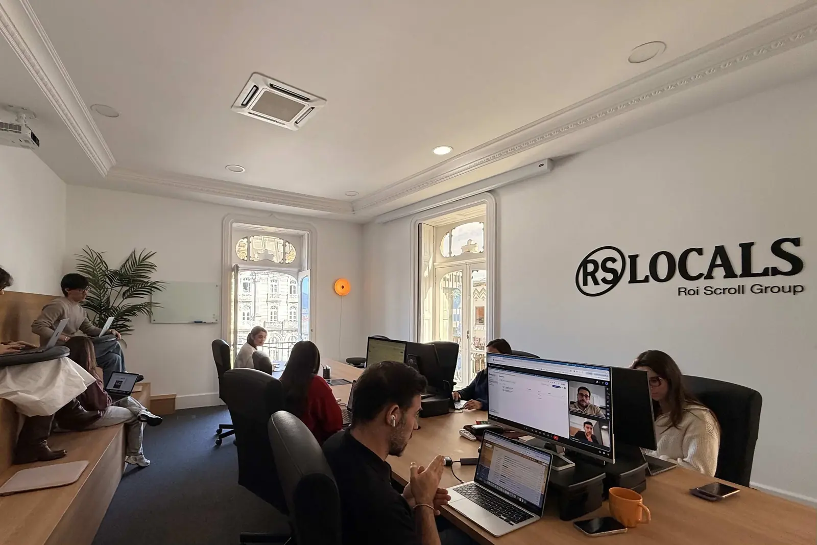 RS Locals, del Grupo Roi Scroll, impulsa su crecimiento con nuevas oficinas