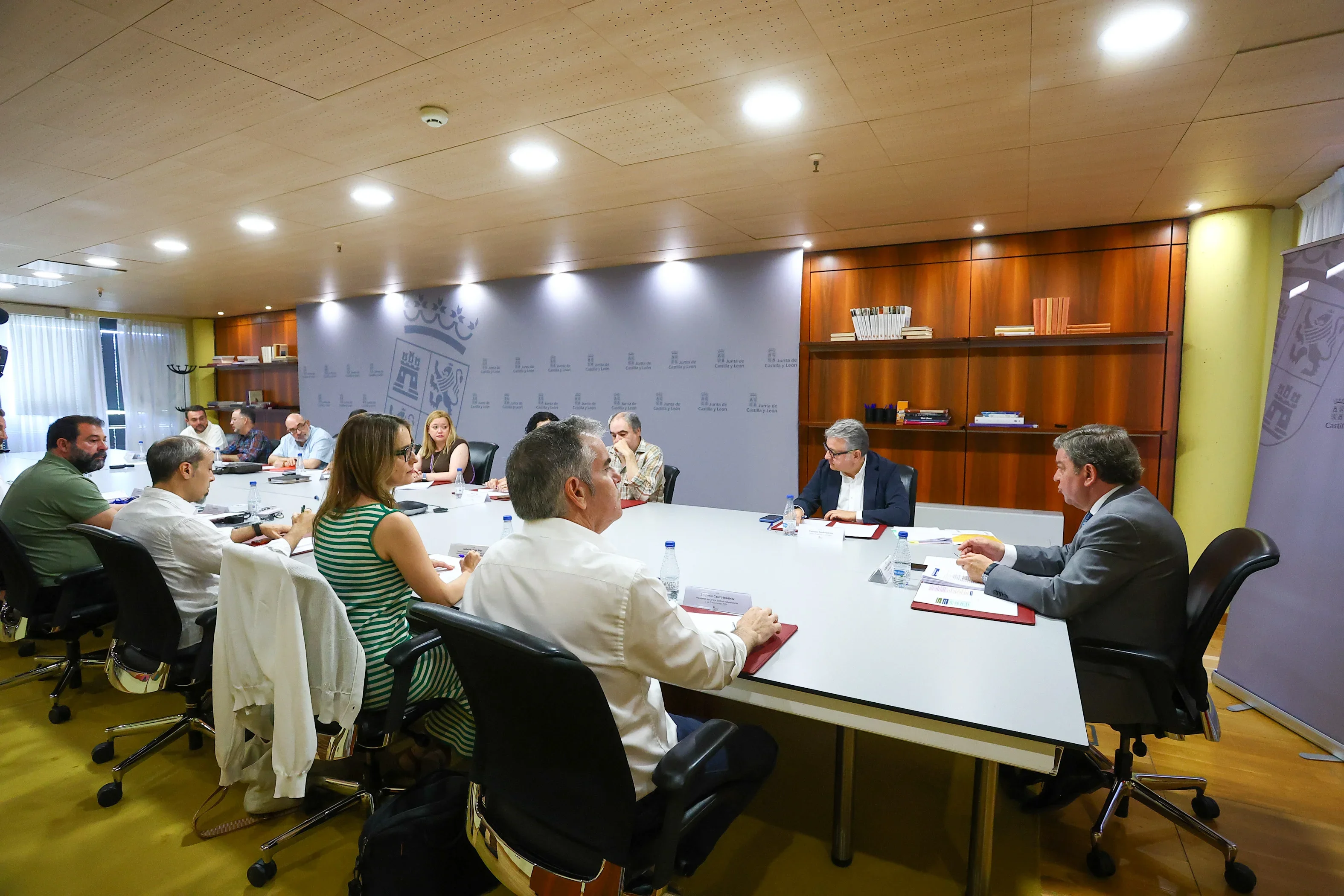 La Junta de Castilla y León anuncia nuevas medidas para mejorar las condiciones de los empleados públicos