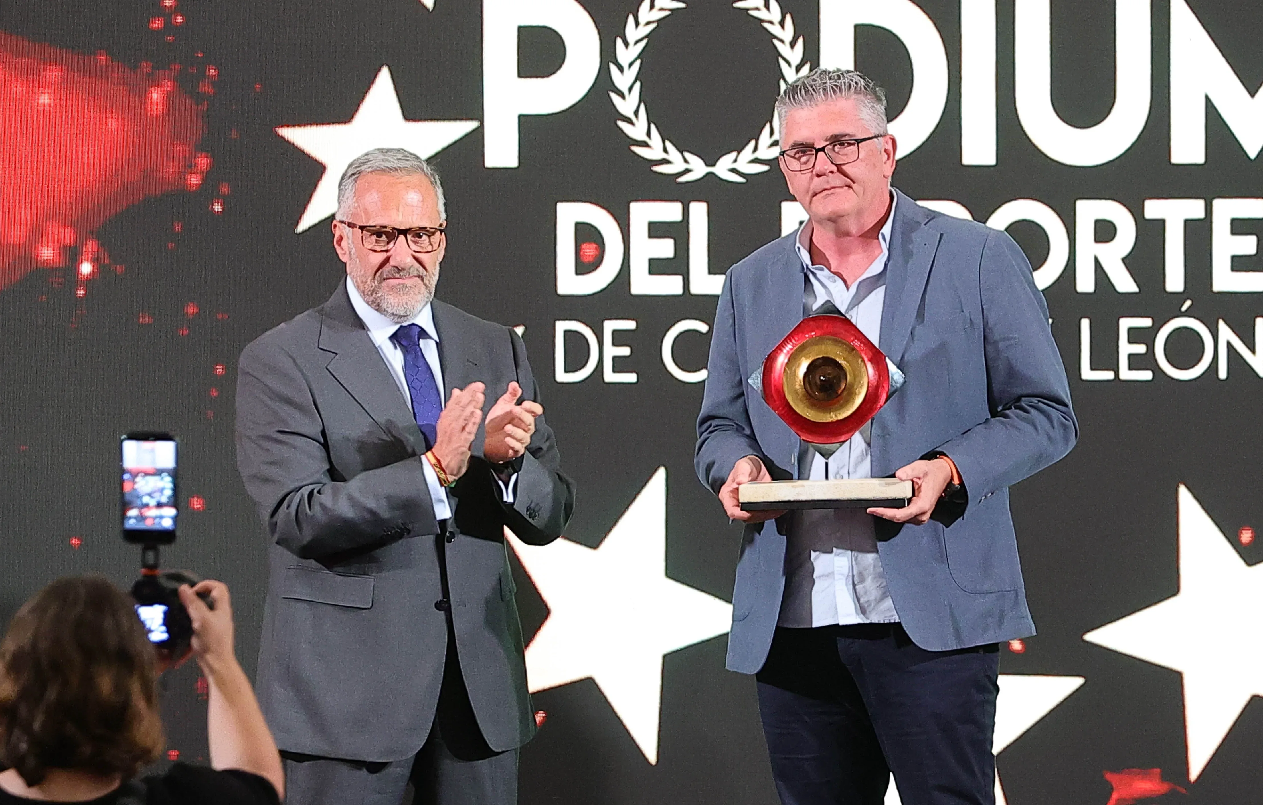 La Junta de Castilla y León prepara becas para jóvenes deportistas y menos trámites para clubes