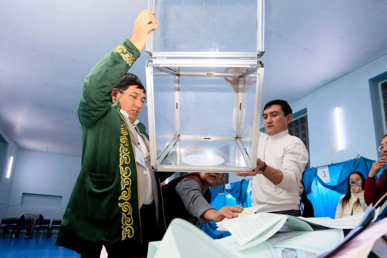 Kazajistán ante su encrucijada histórica: un referéndum para avanzar hacia la democracia