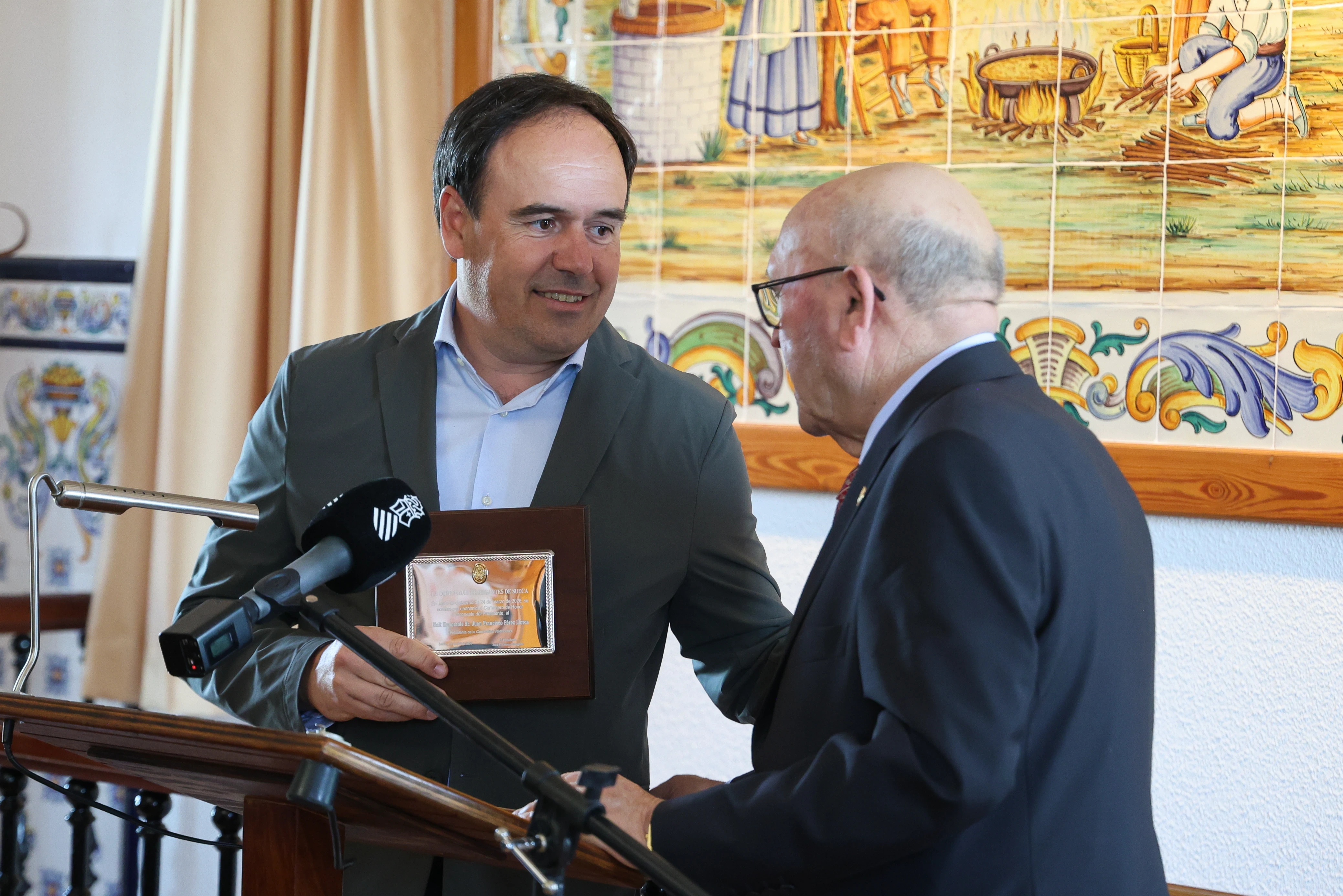 Pérez Llorca insta al Gobierno de Sánchez a pedir a la UE más flexibilidad en fitosanitarios