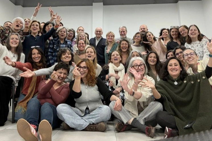 Enric Benito y la Plataforma Caronte de Fundación ASISPA impulsan "Caminando Juntos"