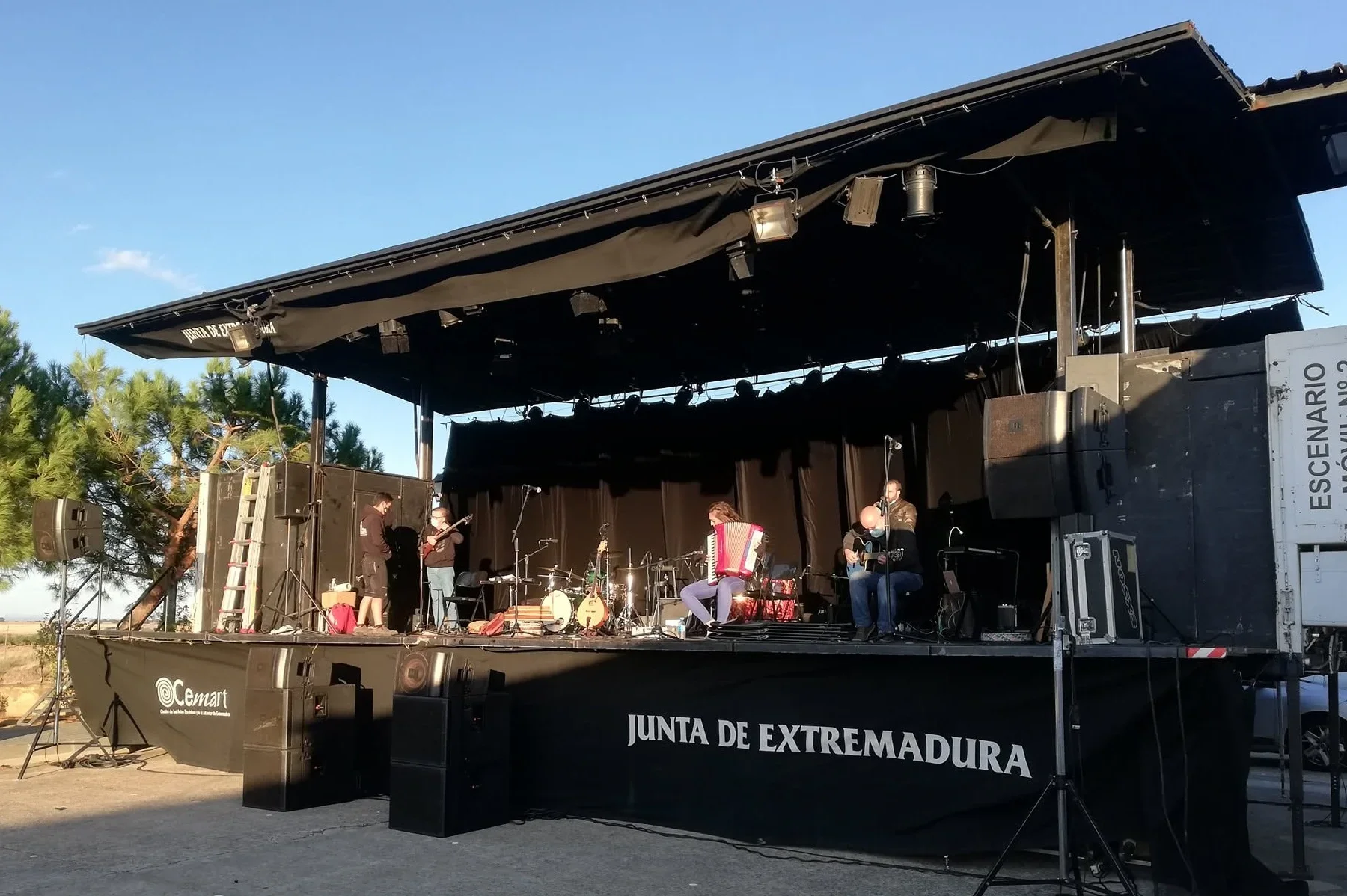 Extremadura destina más de 400.000 euros a los Escenarios Móviles, que inician su programación este fin de semana