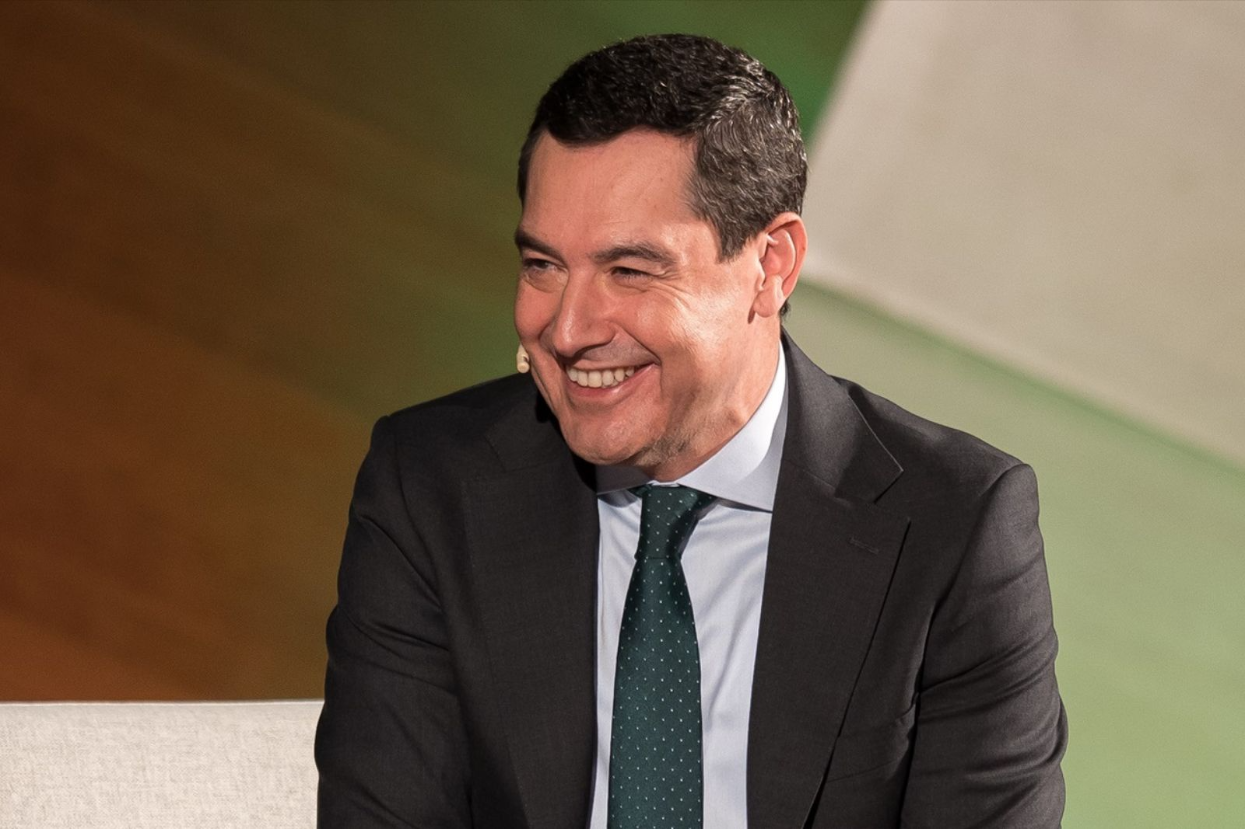 Juanma Moreno supera al PSOE en Adamuz