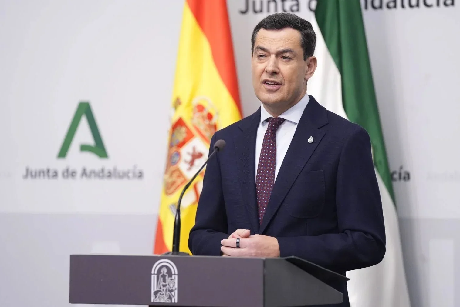 Juanma Moreno da a conocer su Gobierno en Andalucía: 13 consejerías, tres caras nuevas y más mujeres que hombres