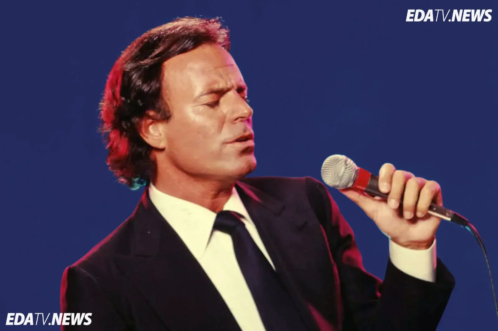 La victoria judicial de Julio Iglesias: la Fiscalía obligada a entregarle la denuncia archivada contra él