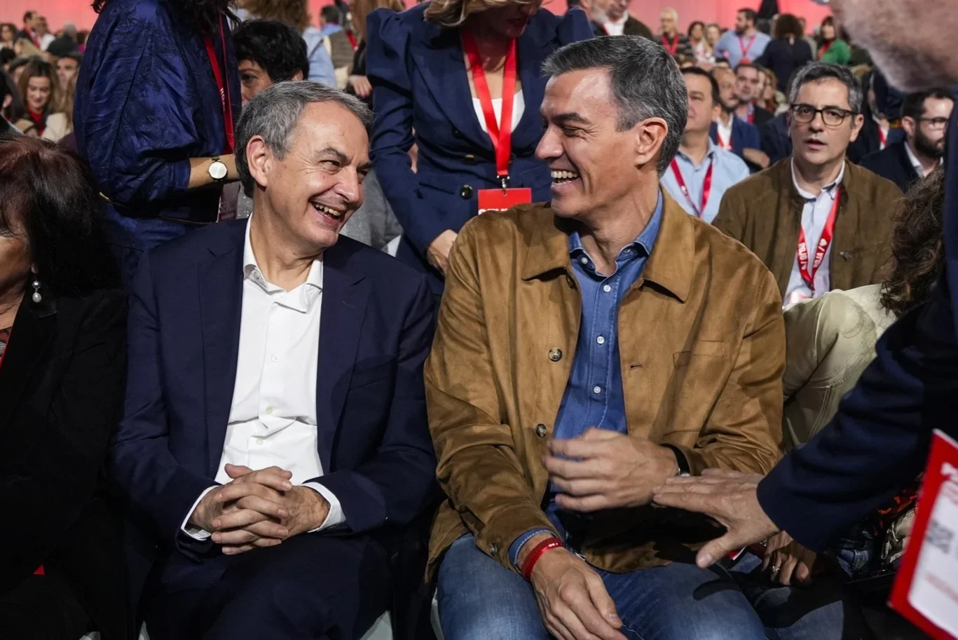Moncloa y el PSOE cierran filas con Zapatero