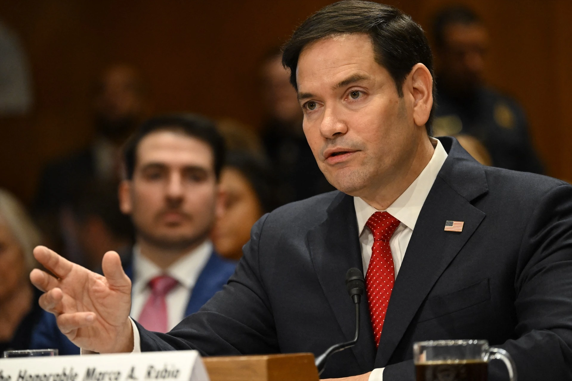 Marco Rubio afirma que el petróleo venezolano se vende a precio de mercado y busca beneficiar a los venezolanos