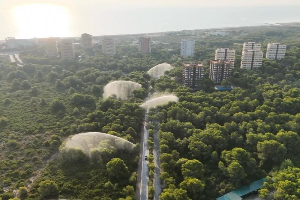 El Ayuntamiento de Valencia elimina viales y alcantarillado de la fallida urbanización de El Saler