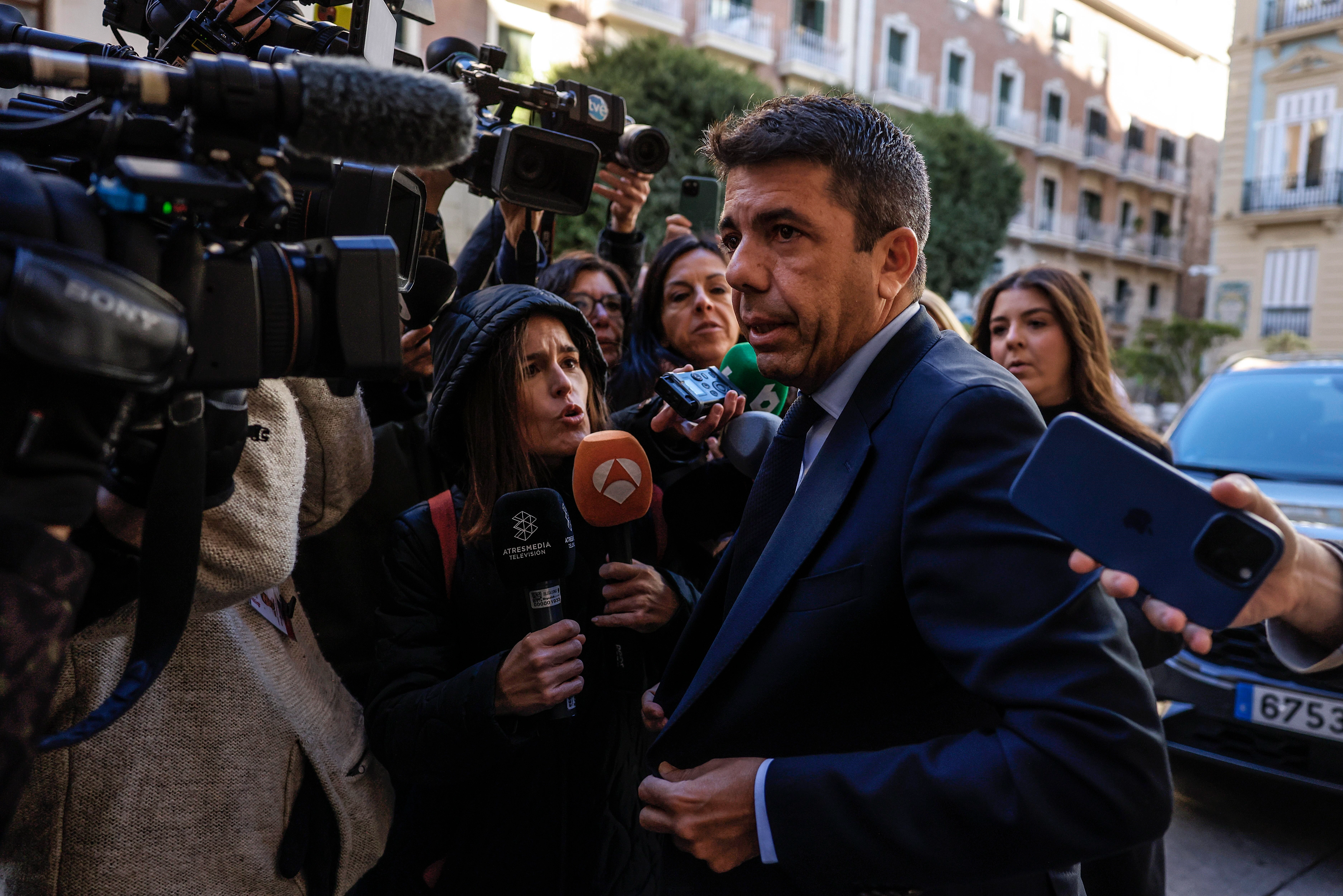 La justicia cierra la puerta penal a Mazón por la dana, pero le señala: su conducta fue "reprobable" aunque no delictiva