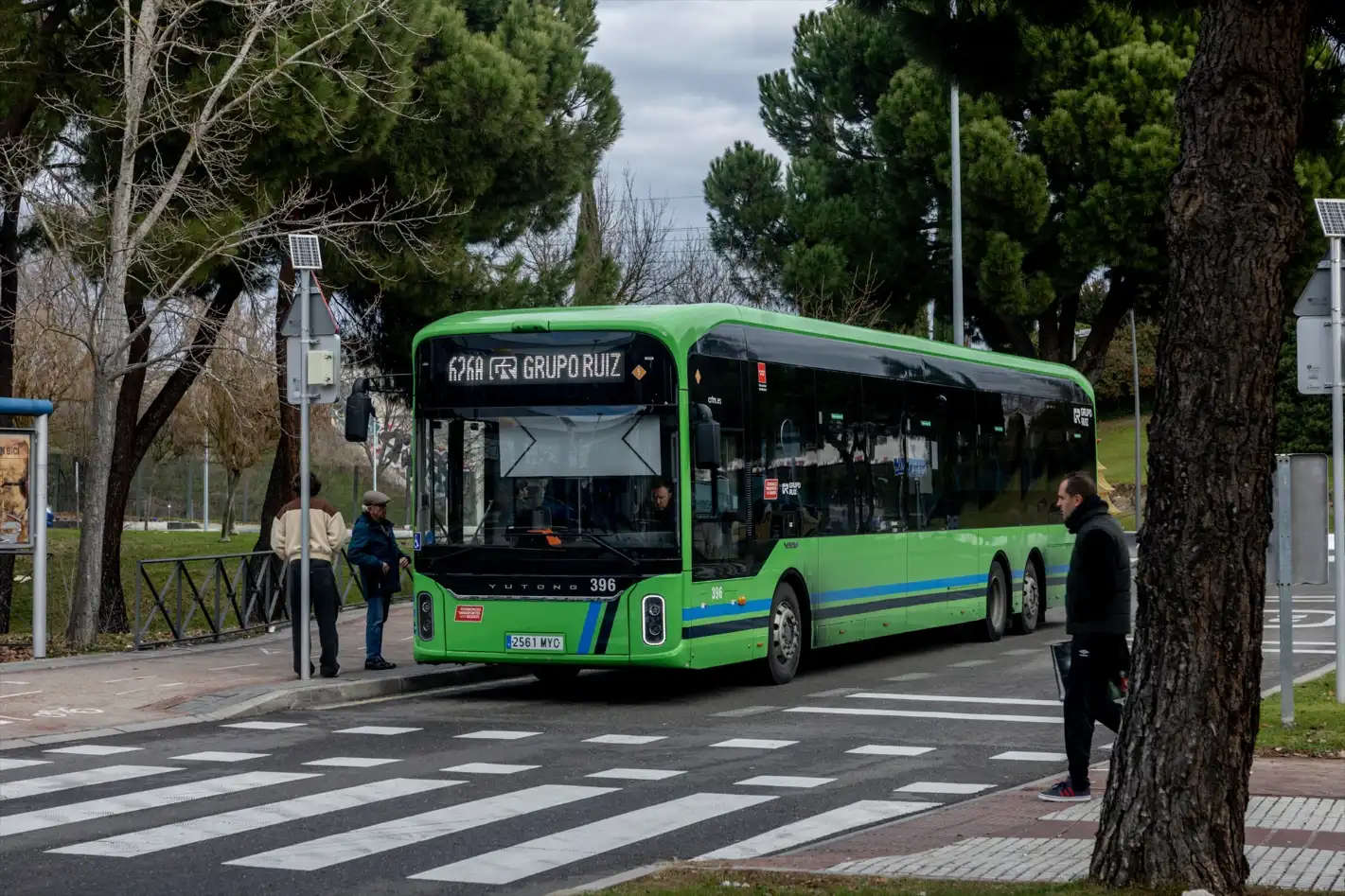 La Comunidad de Madrid moviliza autobuses interurbanos para evacuar a los afectados por los incendios