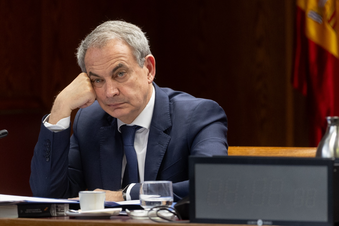 La imputación de Zapatero desata una crisis interna en el PSOE