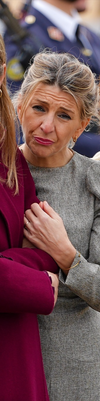 Yolanda Díaz pasa de la alfombra roja de los Oscar