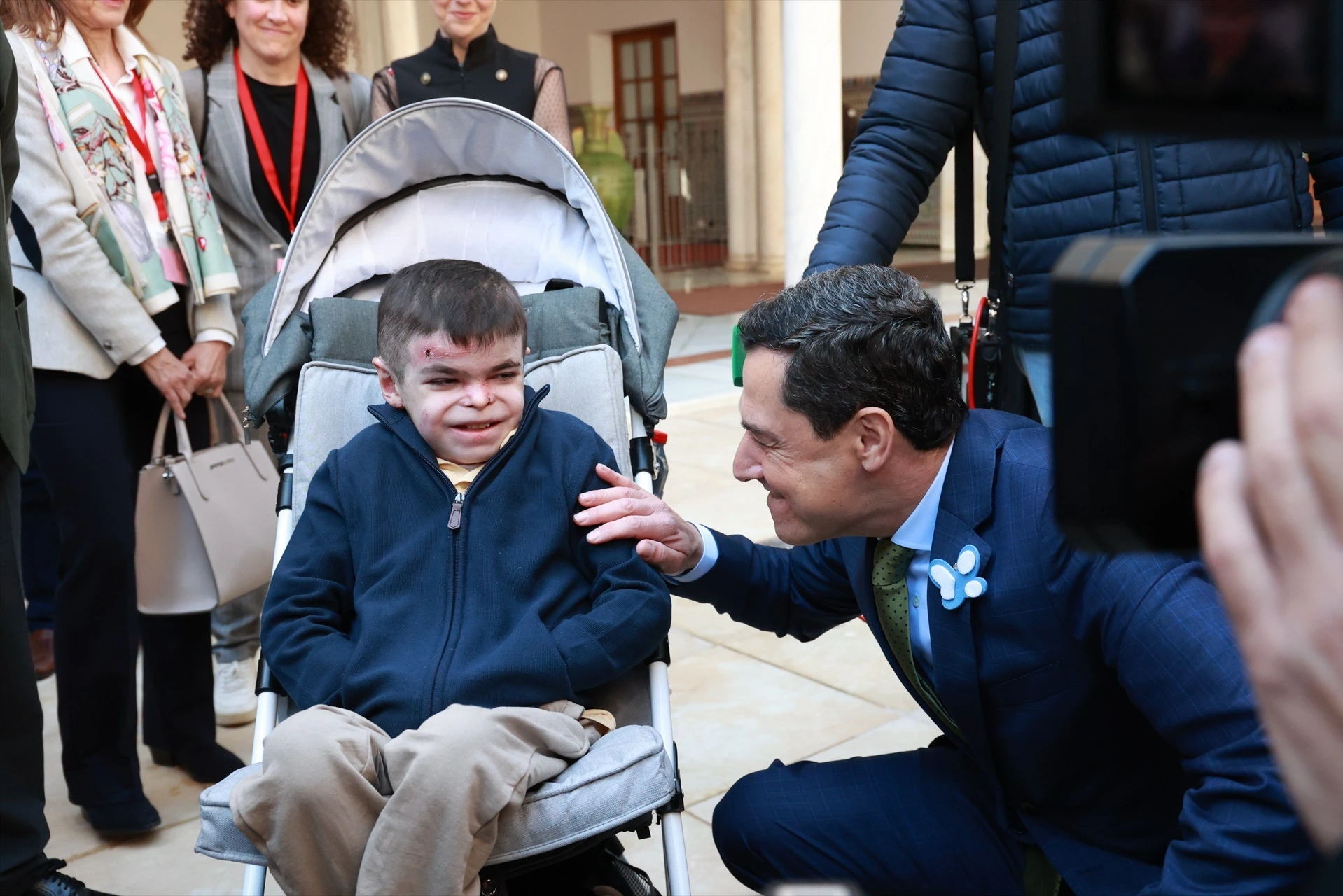 La Junta de Andalucía asumirá el coste del tratamiento para pacientes con la enfermedad ‘piel de mariposa’