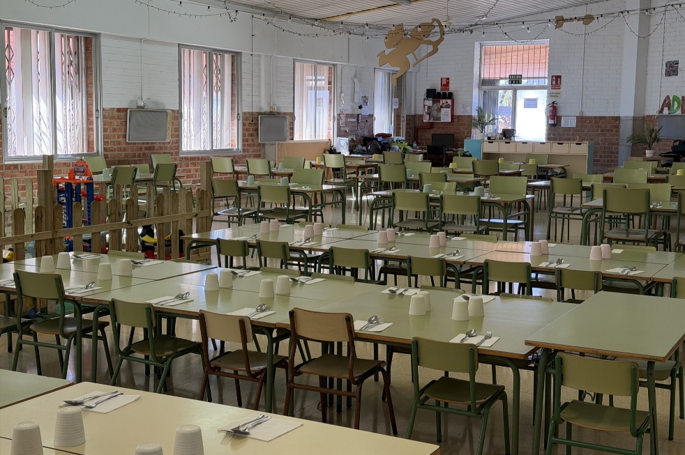 Extremadura destina más de 373.000 euros en ayudas para usuarios de comedores escolares