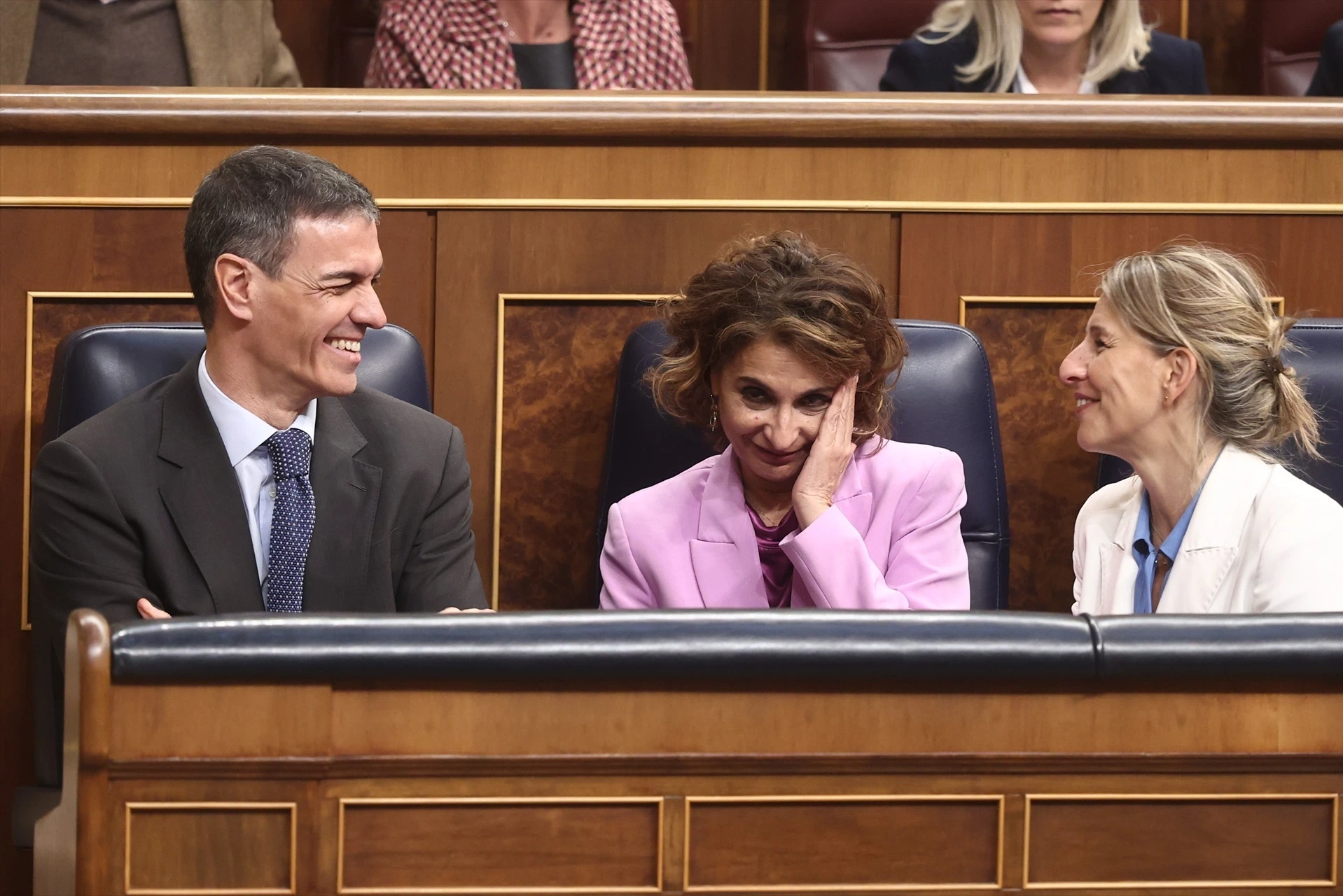 Esto es lo que le cuesta a un español pagarle el sueldo a un político