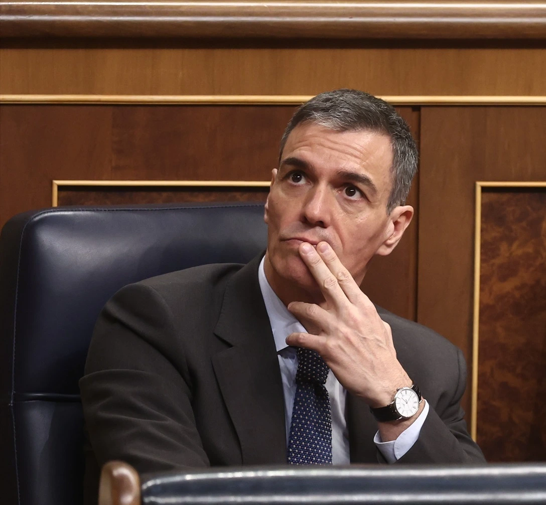 El presidente del Gobierno, Pedro Sánchez durante una sesión plenaria, en el Congreso de los Diputados