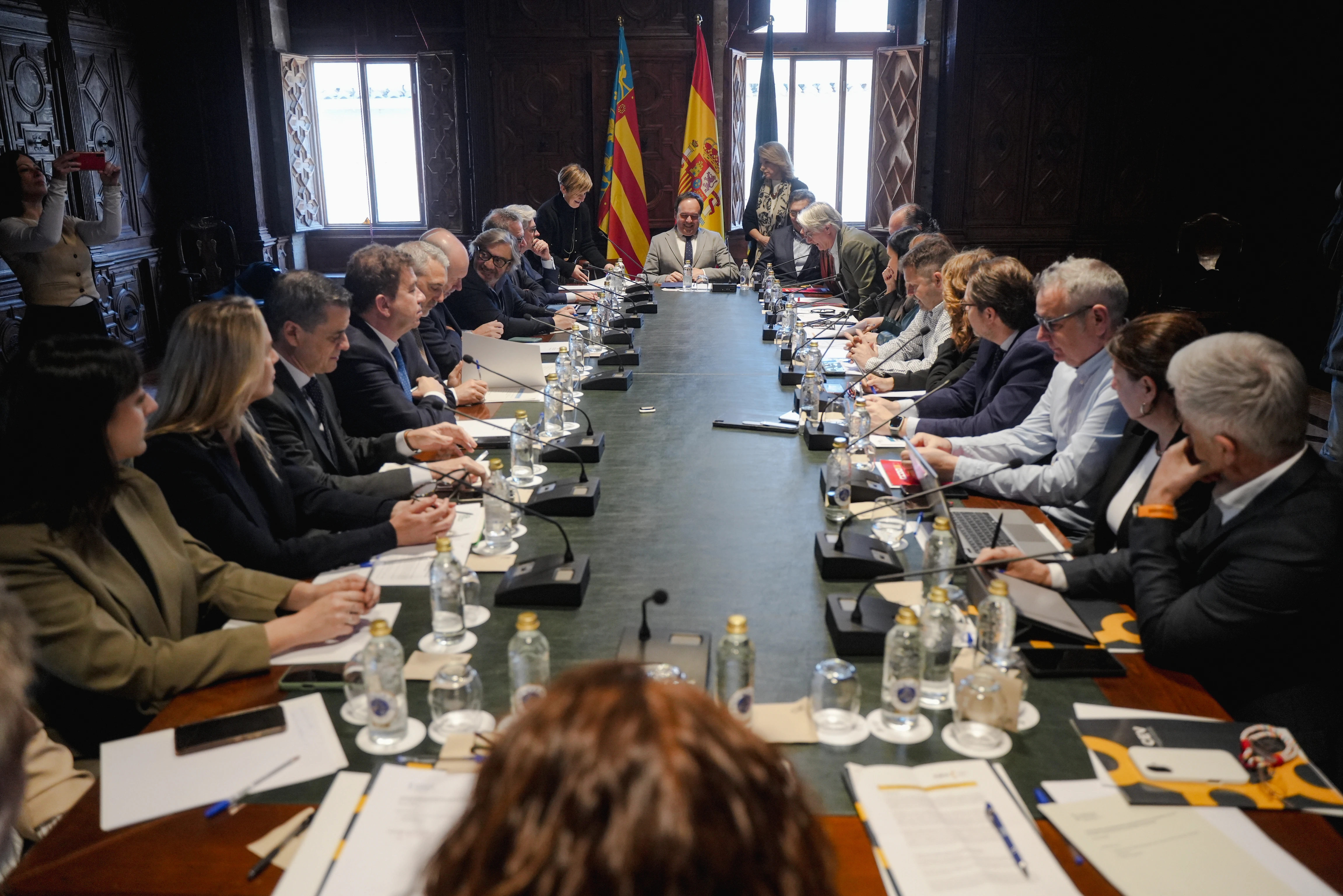 La Generalitat Valenciana moviliza 100 millones en créditos para blindar a las empresas del impacto de la guerra de Irán