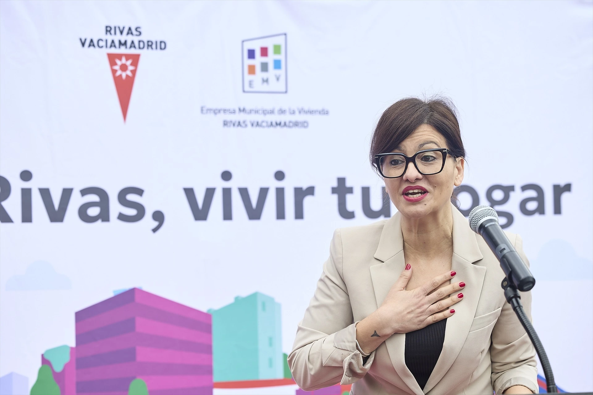 Sira Rego, ministra de Juventud e Infancia que ha subvencionado estas asociaciones
