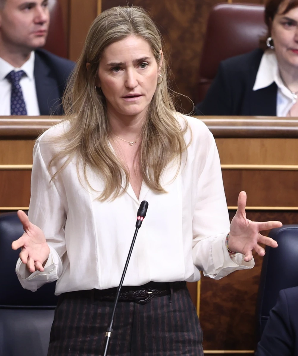 Sara Aagesen contra las cuerdas tras el informe del PP en el Senado
