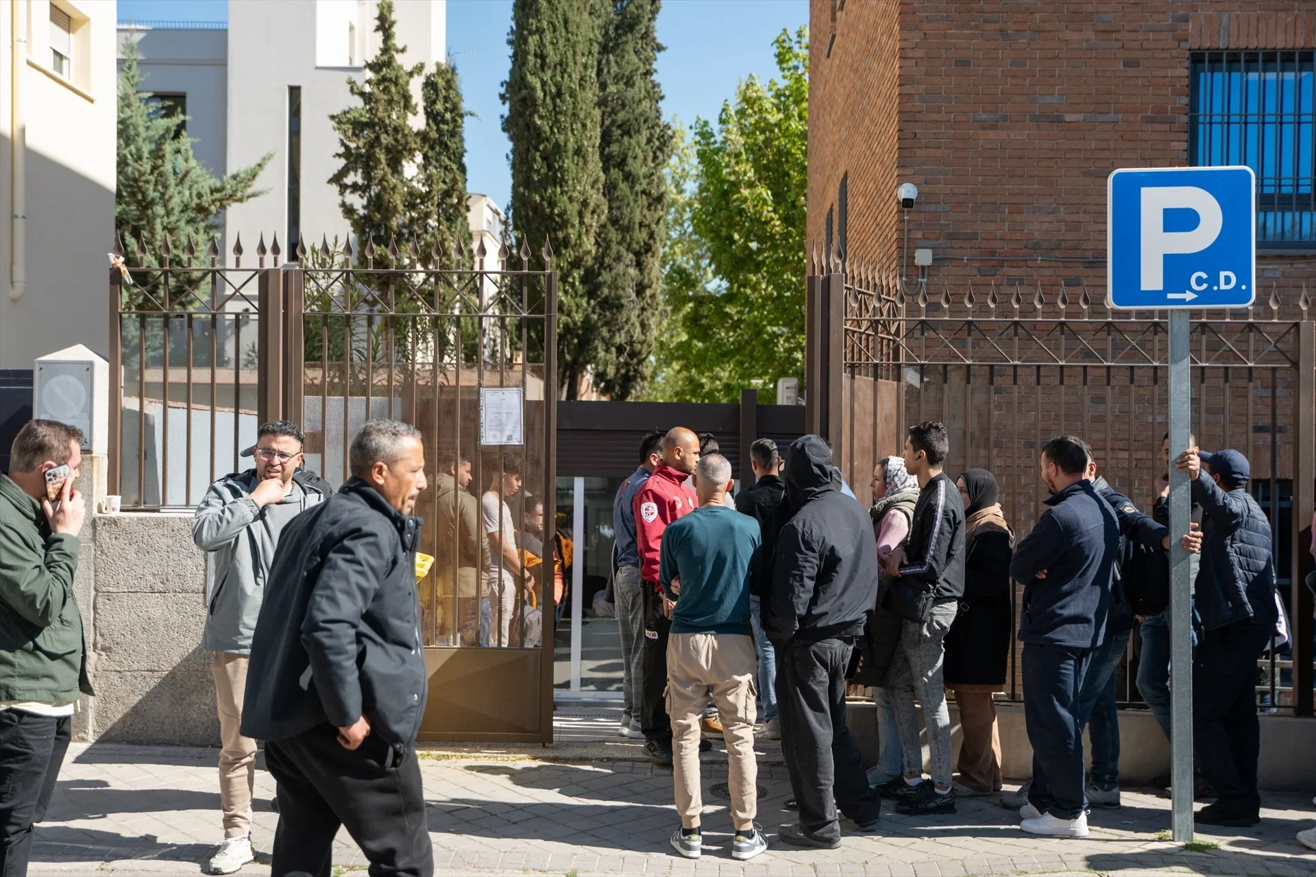 La regularización de inmigrantes puede llegar a 3 millones según la Policía