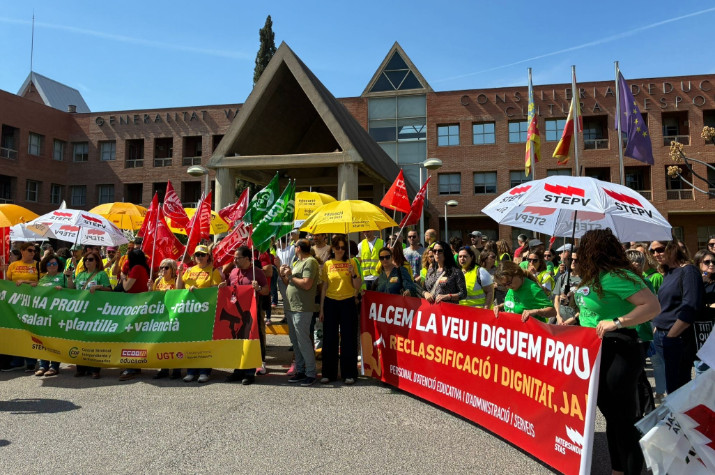 Huelga docente del 11 de mayo: Educación blinda la EBAU y STEPV amenaza con llevar los servicios mínimos al tribunal