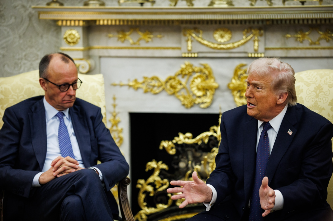 Trump anuncia una mayor retirada de tropas de Estados Unidos en Alemania y apunta a España