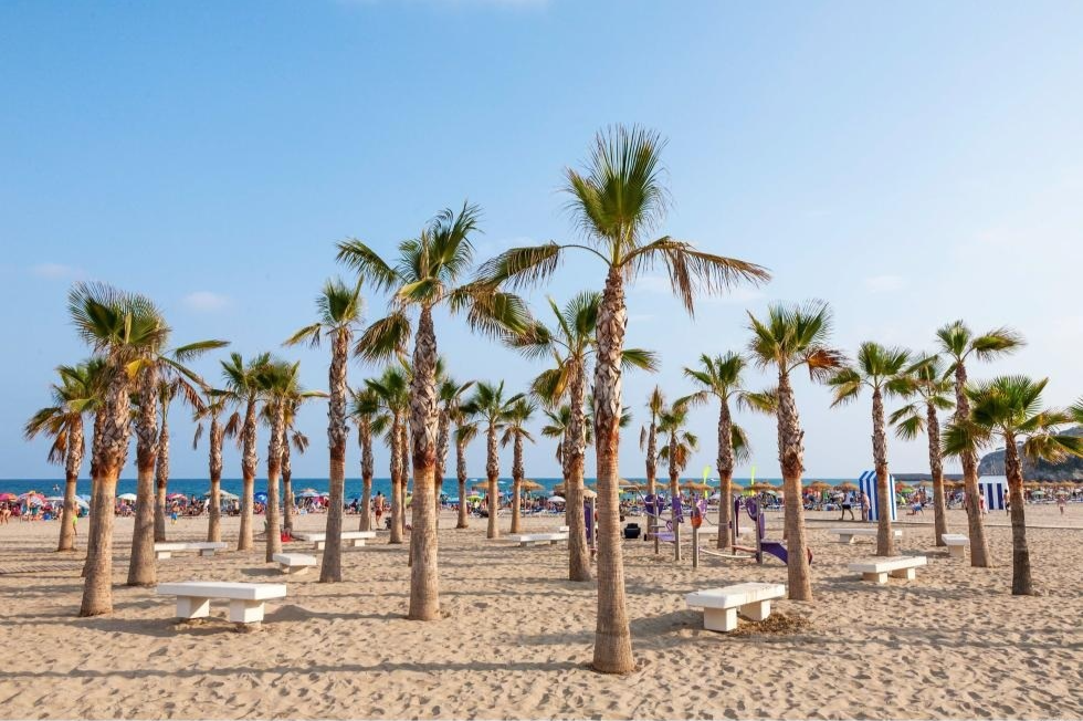 Las playas valencianas baten récord, 152 banderas azules,  y seis de las siete mejores del mundo son valencianas