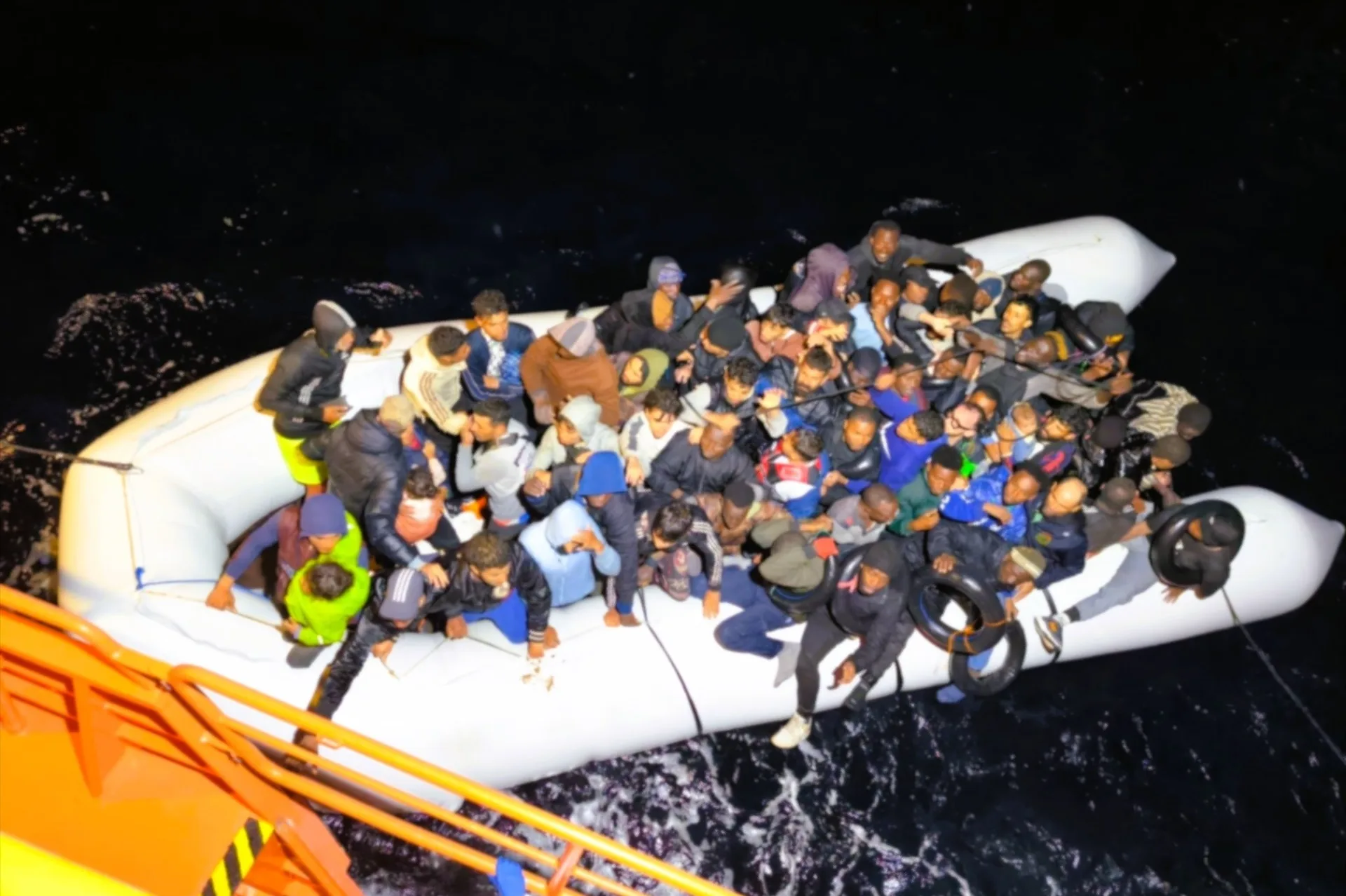 Cuatro pateras con 57 inmigrantes llegan a Cabrera y Formentera